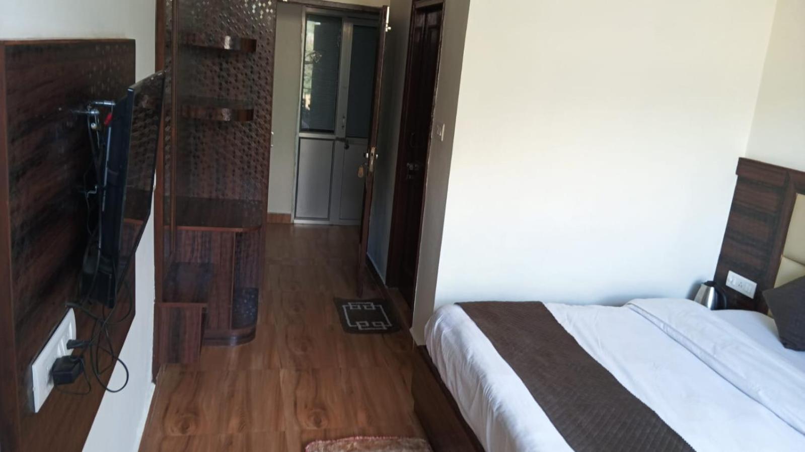 Hotel Hillora Mcleodganj McLeod Ganj Dış mekan fotoğraf